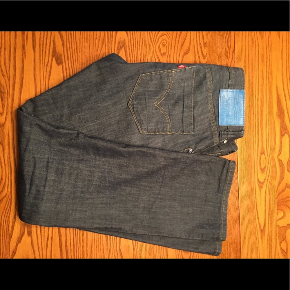 Levi’s 301 indigo Blue size 33